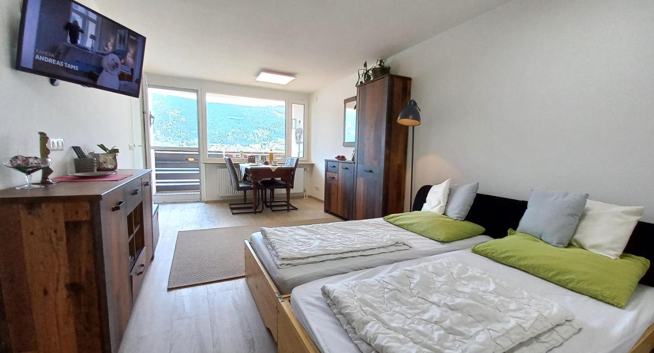 Seeblick Appartement ANNA, Haus Hänsel&Gretel direkt am Ossiachersee mit Hallenbad, Skiarena Gerlitzen Bodensdorf Exterior foto