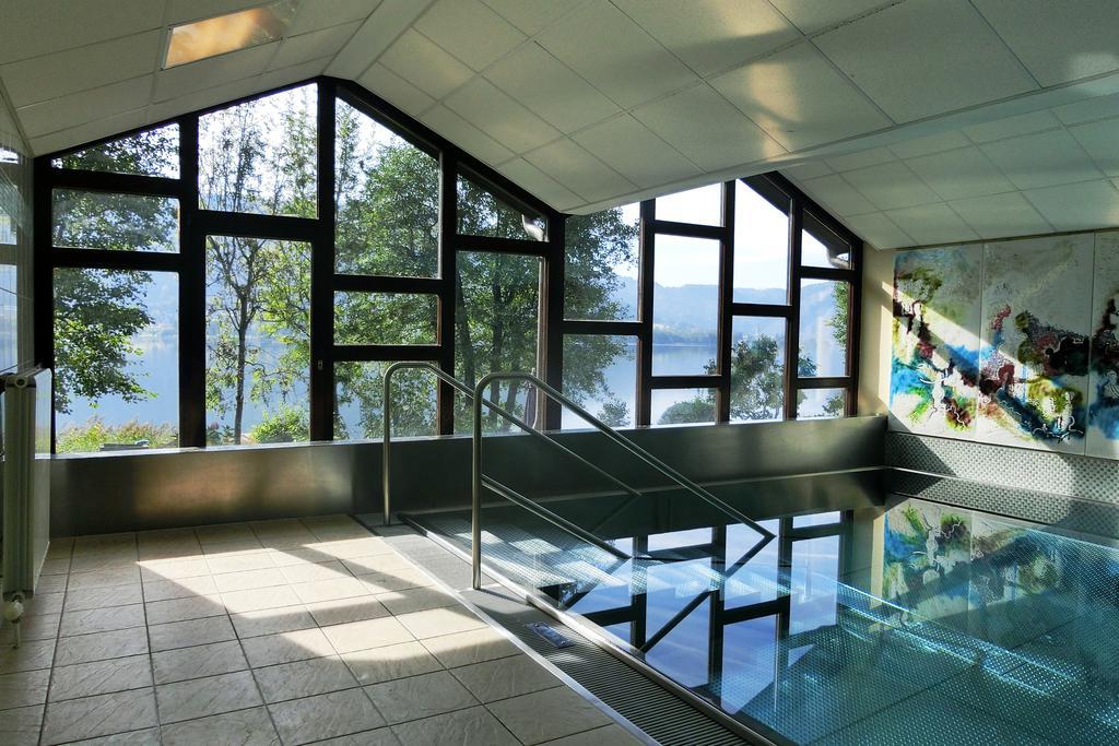 Seeblick Appartement ANNA, Haus Hänsel&Gretel direkt am Ossiachersee mit Hallenbad, Skiarena Gerlitzen Bodensdorf Exterior foto